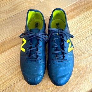 New Balance Kids Tekela Magique Firm Ground V2 Soccer cleats sz 6